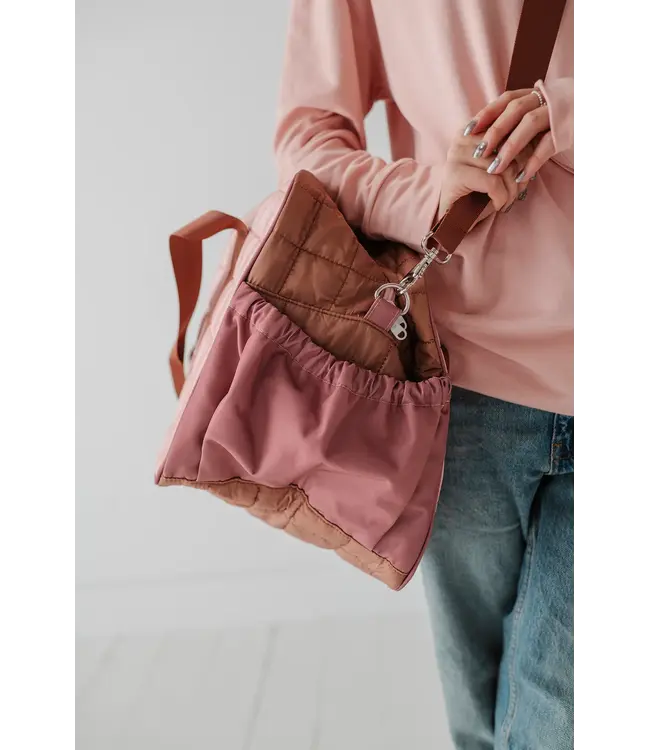 babysprouts Misty Rose Overnight Bag