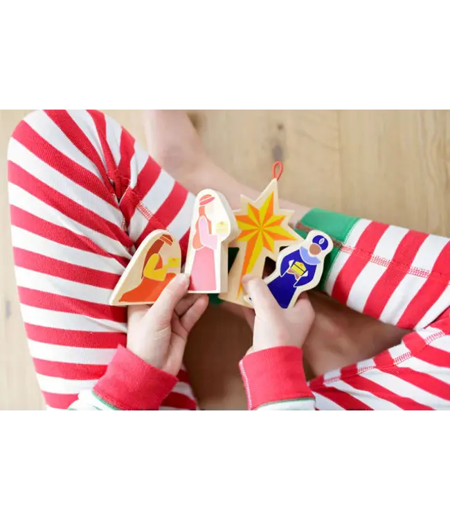 The Christmas Star From Afar Nativity Set