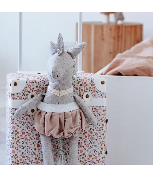 and the little dog laughed Alice Unicorn