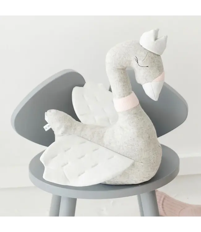 and the little dog laughed Eliza Swan