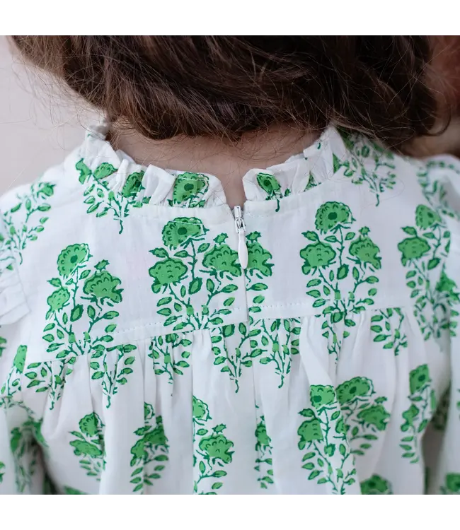 Pink Chicken Green Strawflower Misha Scallop 2 Pc. Set