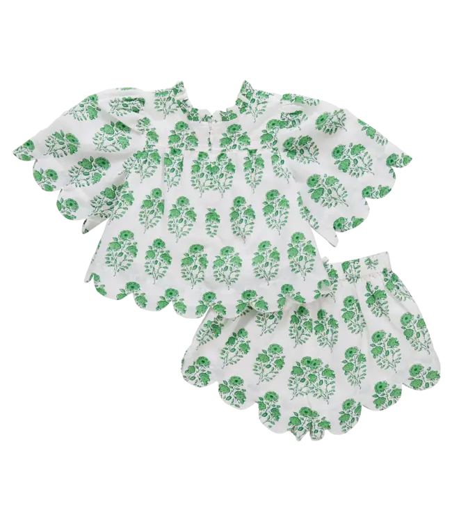 Pink Chicken Green Strawflower Misha Scallop 2 Pc. Set