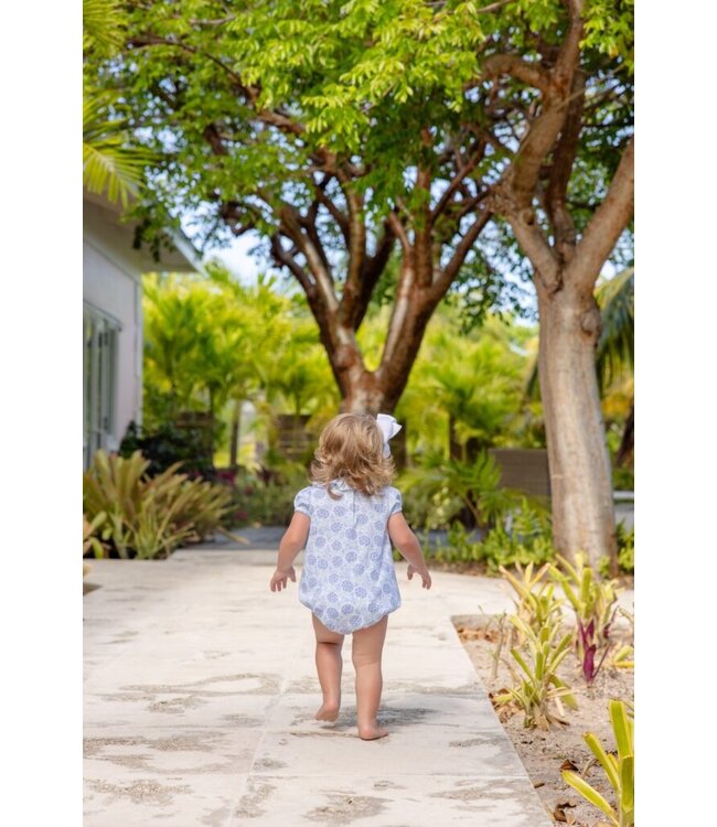 Beaufort Bonnet Handful of Hydrangeas/White Ramona Ruffle Bubble