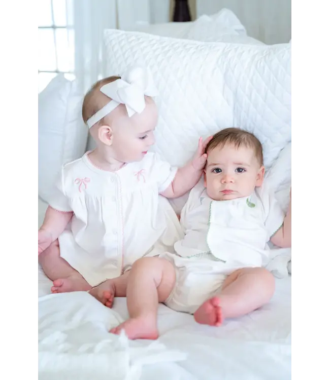 Ruth and Ralph Bow Layette Set