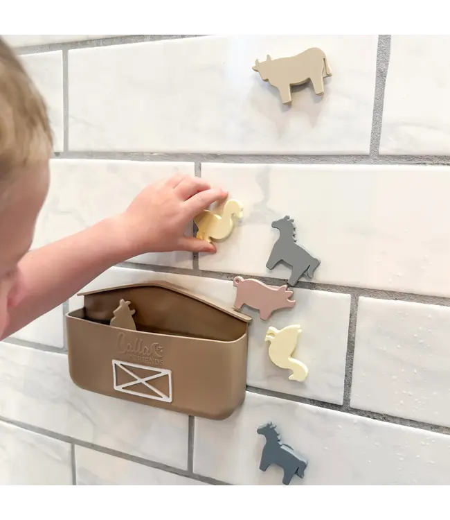 Calla & Friends Farm Suction Play Set