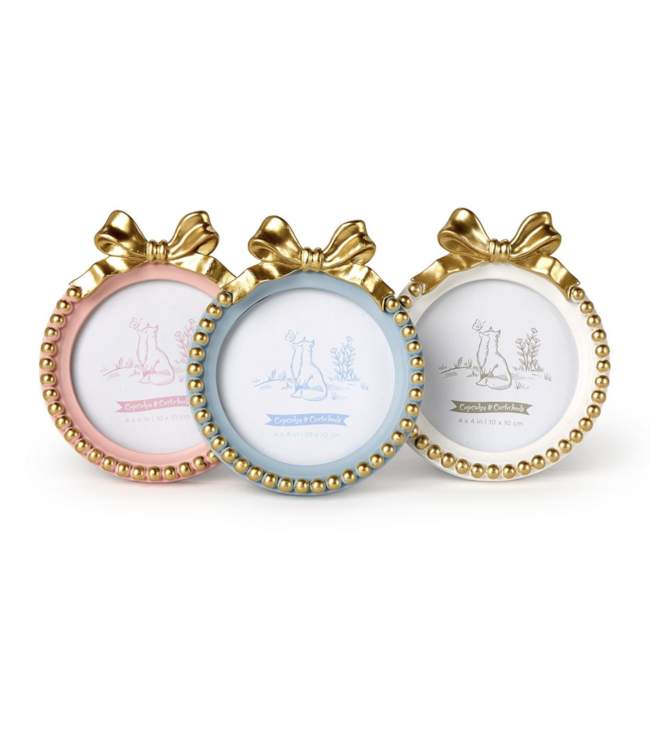 cupcakes & cartwheels Golden Bow Round 4 x 4 Photo Frame