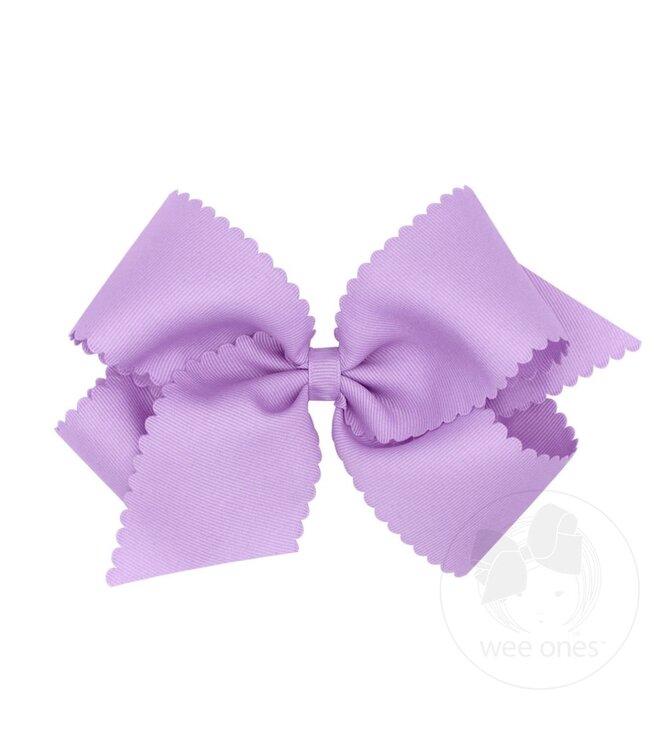 King Scalloped Edge Bow