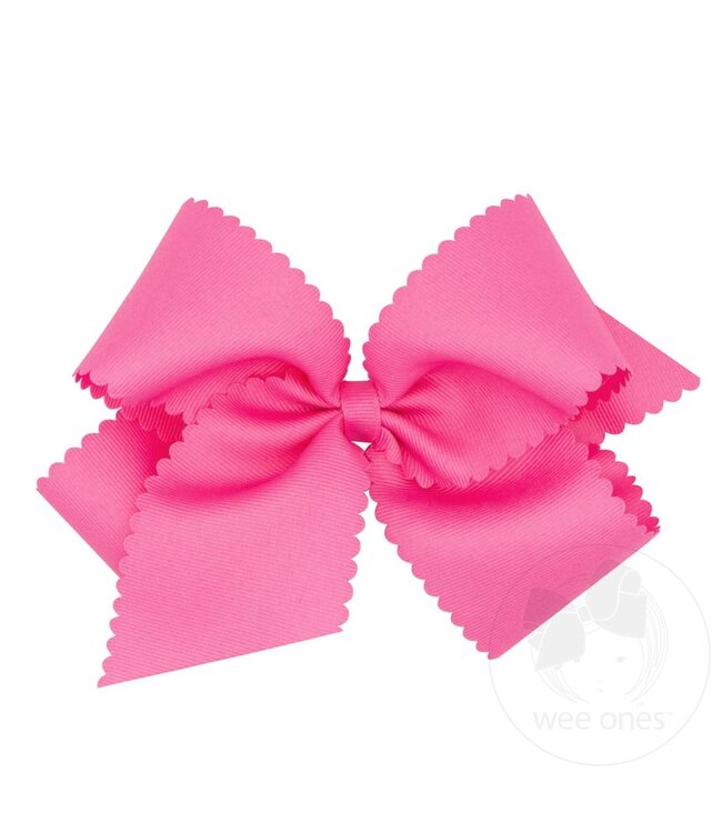 King Scalloped Edge Bow