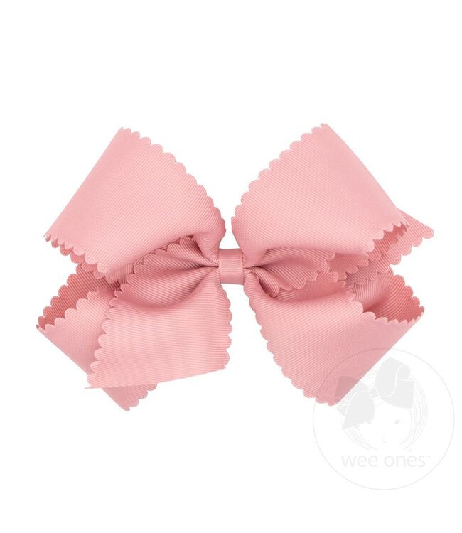 King Scalloped Edge Bow
