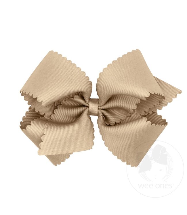 King Scalloped Edge Bow