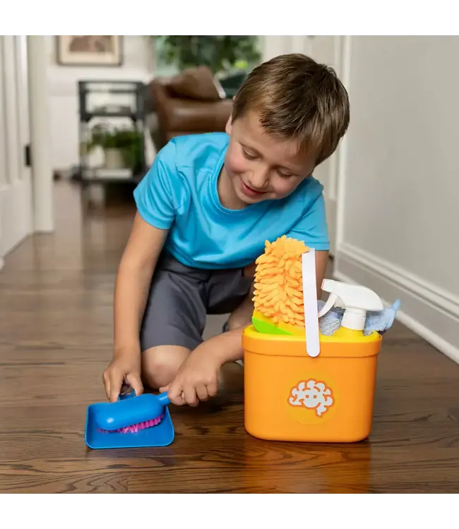 Fat Brain Toy Co Pretendables Cleaning Kit