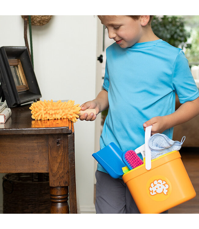 Fat Brain Toy Co Pretendables Cleaning Kit
