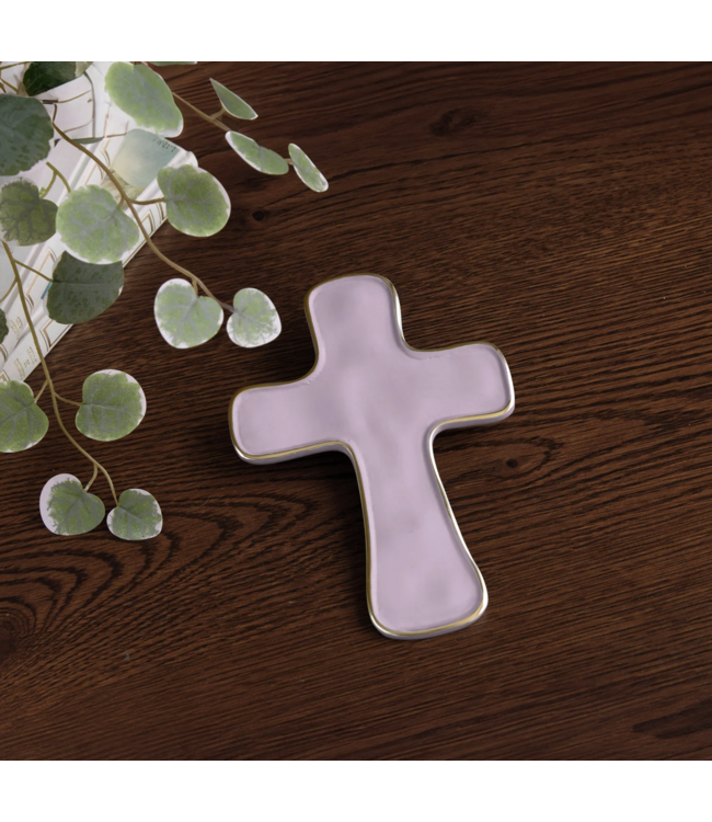 Beatriz Ball Encanto Athens Cross