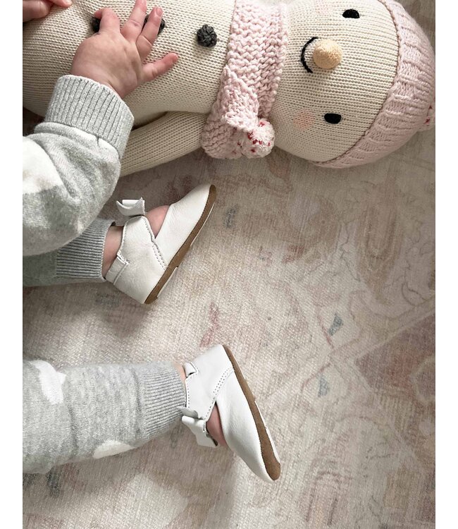 Sofia First Kicks