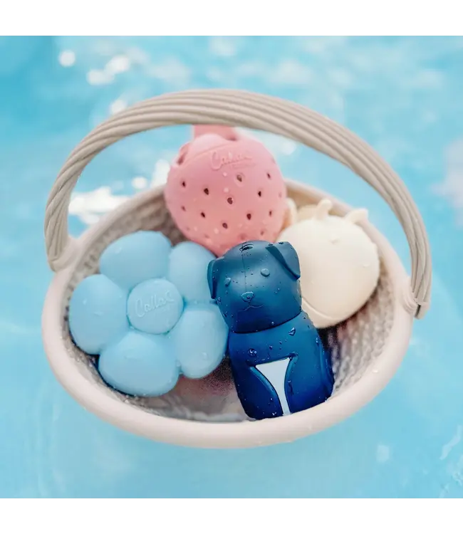 Strawberry Patch Bath Toys