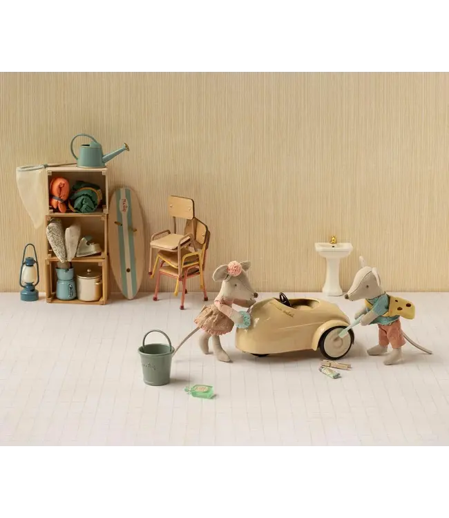 Maileg Car, Mouse - Wheat