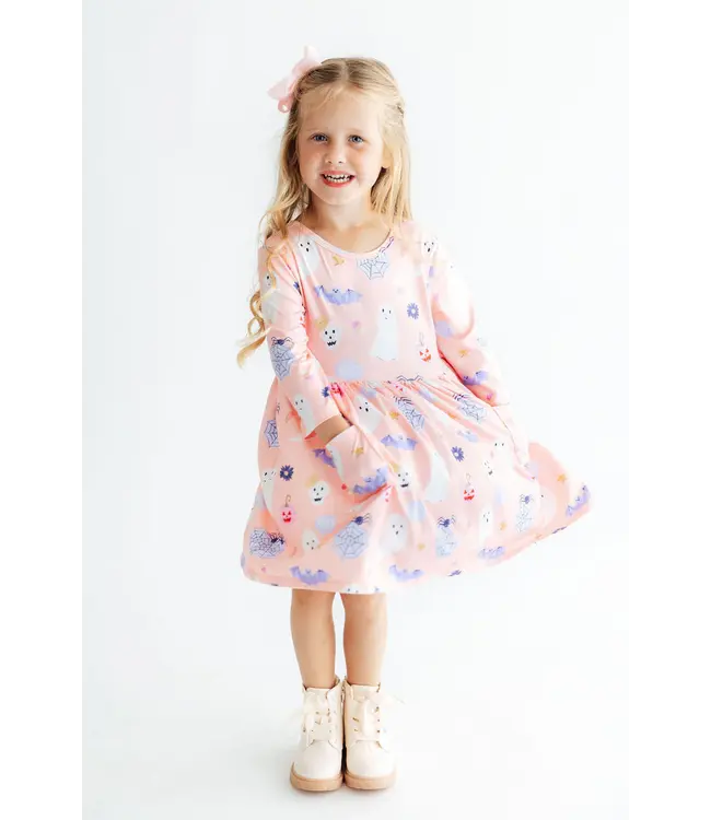 Spooky Sweetheart 3/4 Sleeve Pocket Twirl Dress