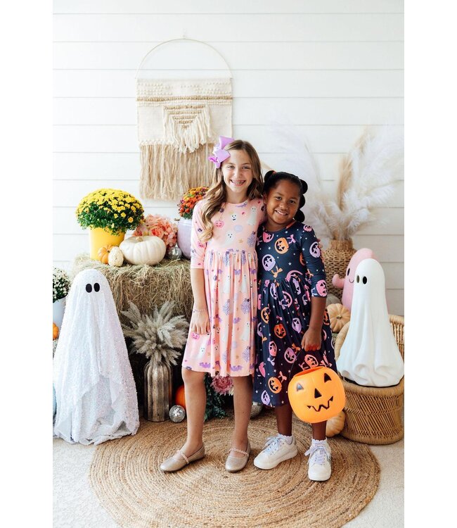 Spooky Sweetheart 3/4 Sleeve Pocket Twirl Dress