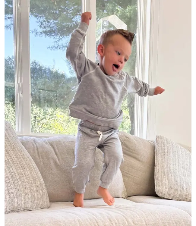 Heather Grey Fleece Baby Sweatsuit | Gunamuna