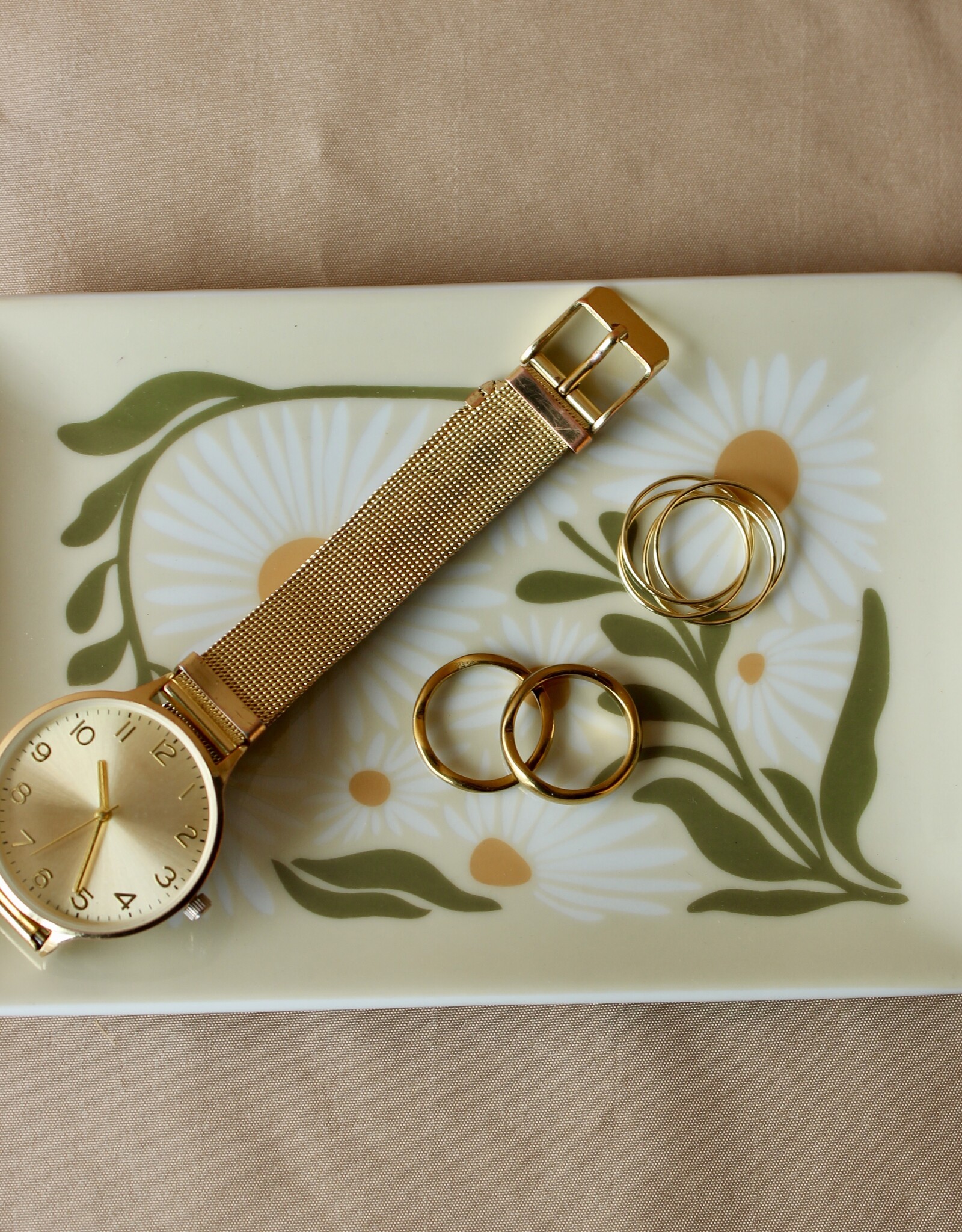 Daisy Tray