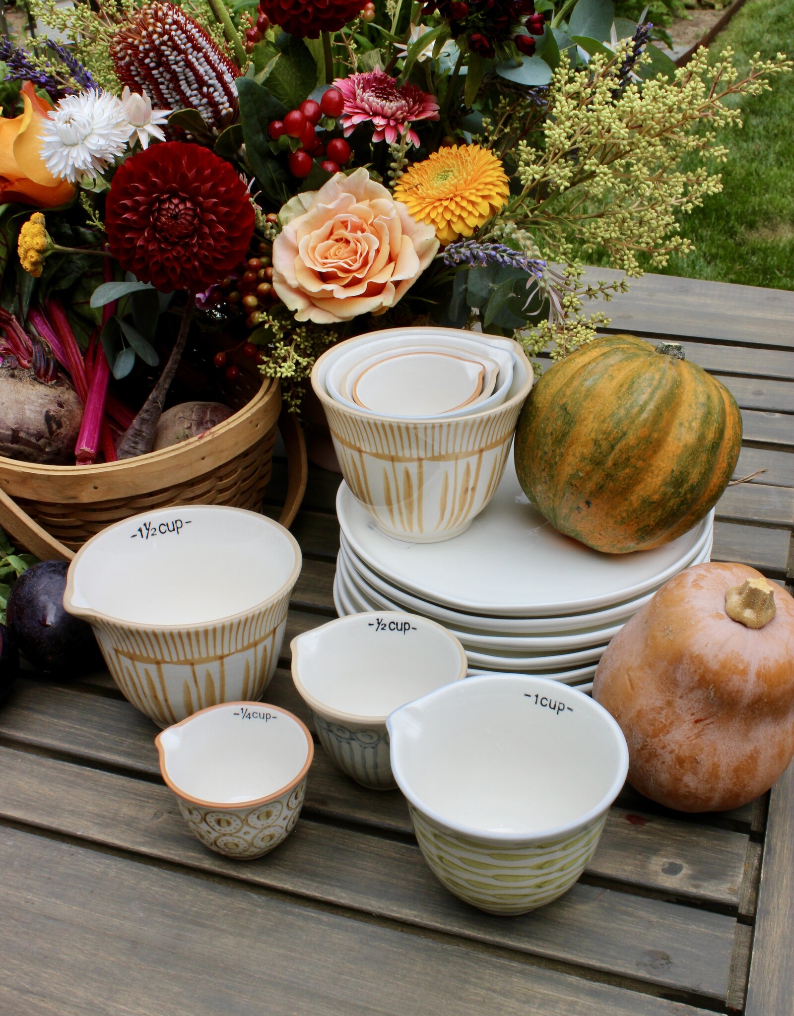 Stoneware Measuring Cups