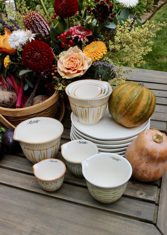 Stoneware Measuring Cups