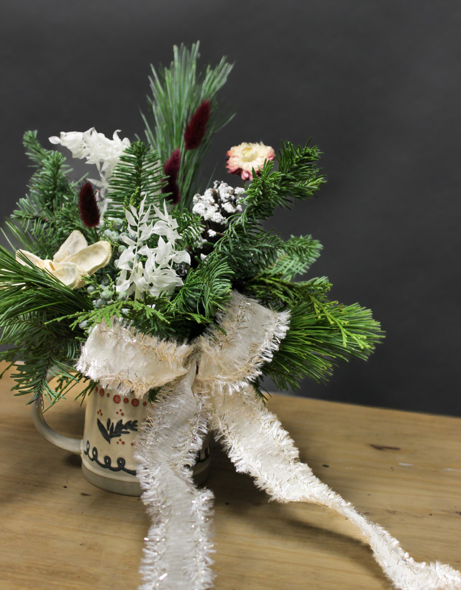 Mistletoe Market - Mug Arrangement Kit