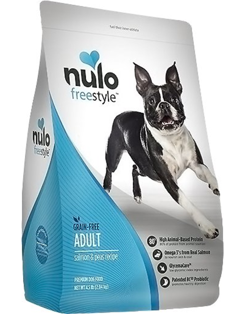 nulo puppy and adult