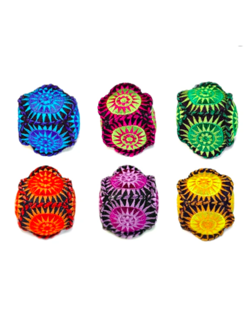 Goli Design Goli Design | Catnip Infused Totem Ball single