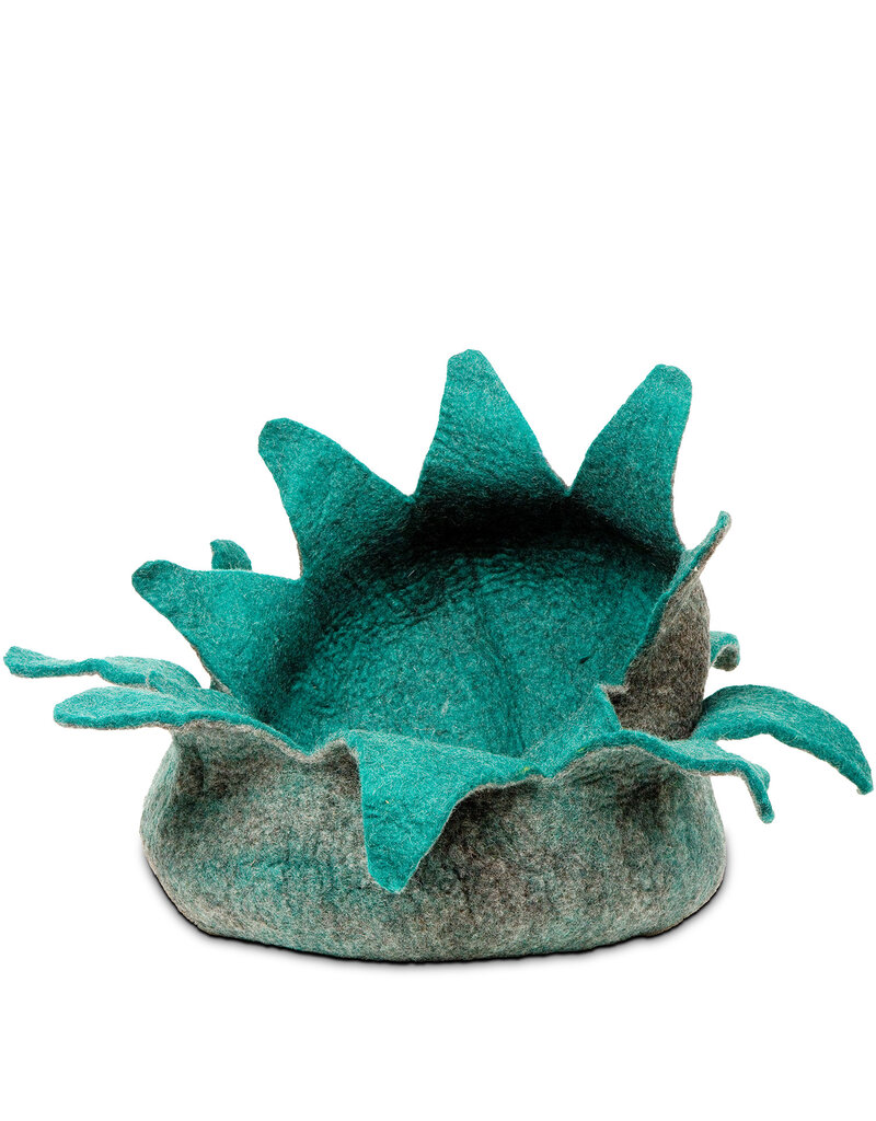 Distinctly Himalayan Distinctly Himalayan Felt Pet Basket Petals Grey/Teal 20"