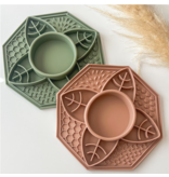 Pawsome Tails Pawsome Tails | Enrichment Feeder w/ Center Bowl Sage Green
