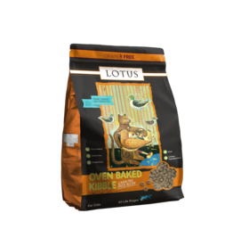 Lotus Natural Pet Food z Lotus Oven Baked Cat Kibble | Grain Free Duck Recipe 2.2 lb