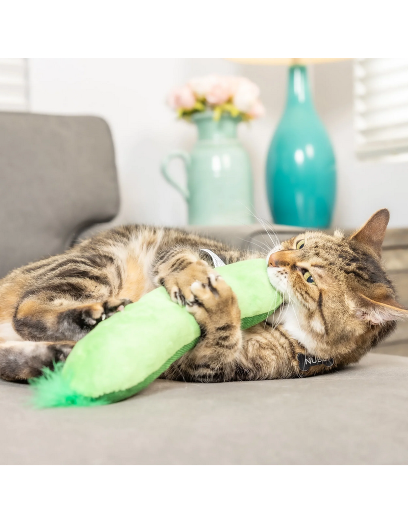 Huxley & Kent Huxley & Kent Kittybelles Cat Toys | Pickle Kicker