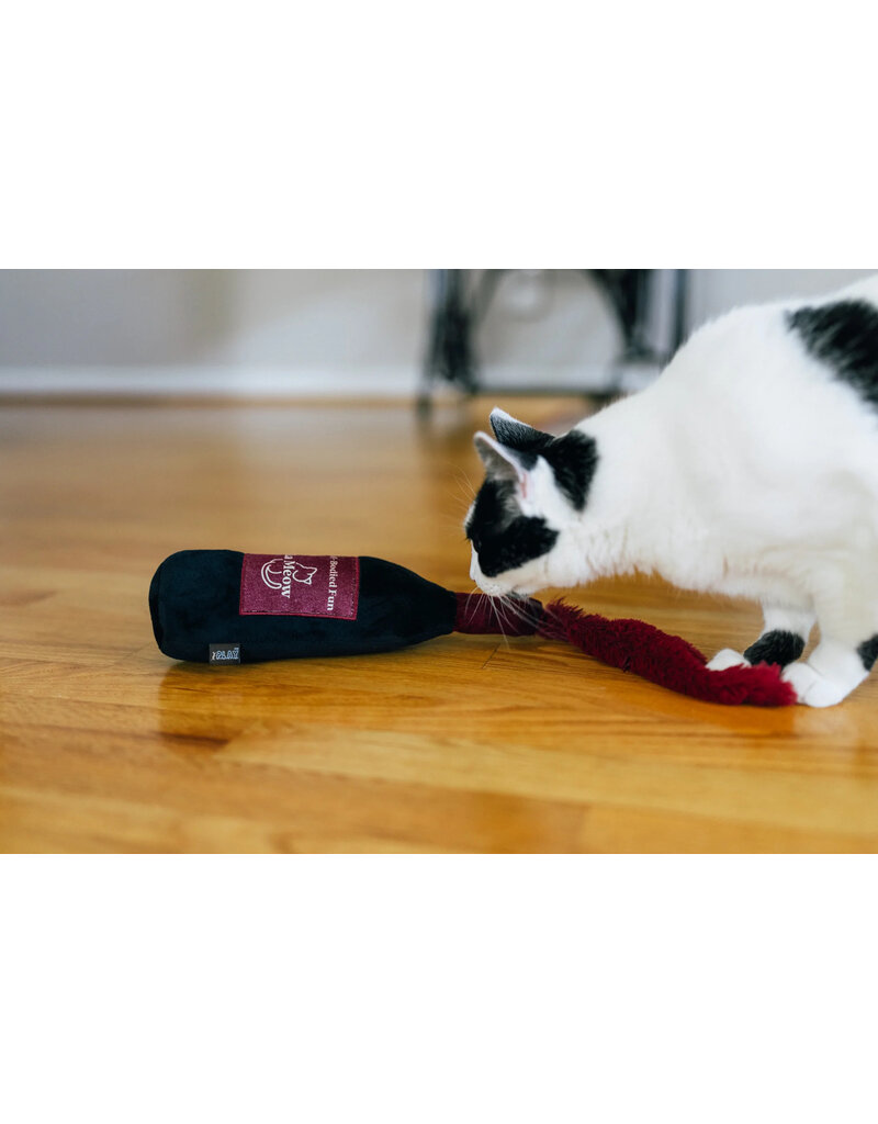 PLAY P.L.A.Y. Feline Frenzy Cat Toys | Catbernet Sauv Kicker