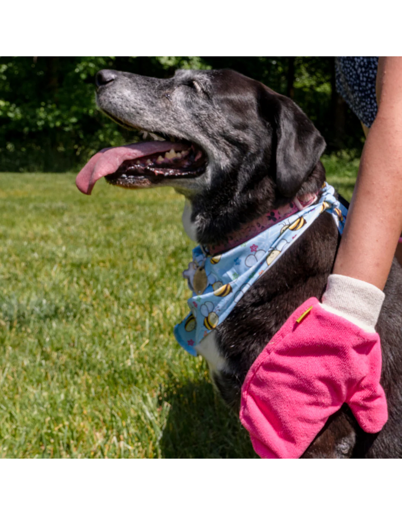 Tick Solutions Tick Solutions | Tick Mitt Pink