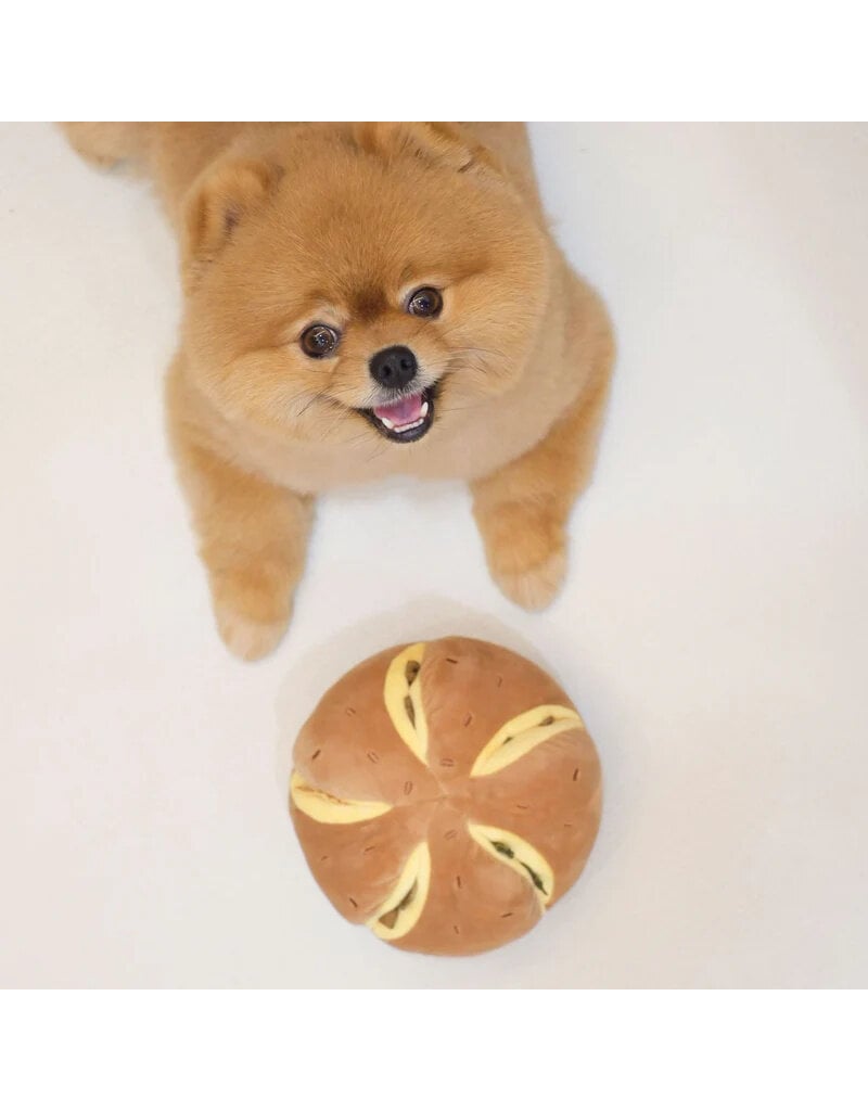 Pups & Bubs Pups & Bubs Plush Dog Toy | Snuffle Cheesy Bread