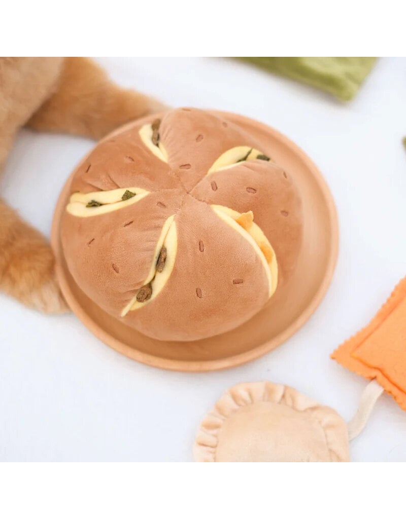 Pups & Bubs Pups & Bubs Plush Dog Toy | Snuffle Cheesy Bread