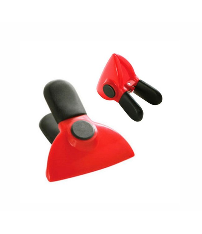 A LA CUISINE MAGNETIC CLIP (MP96) RED OR GREEN
