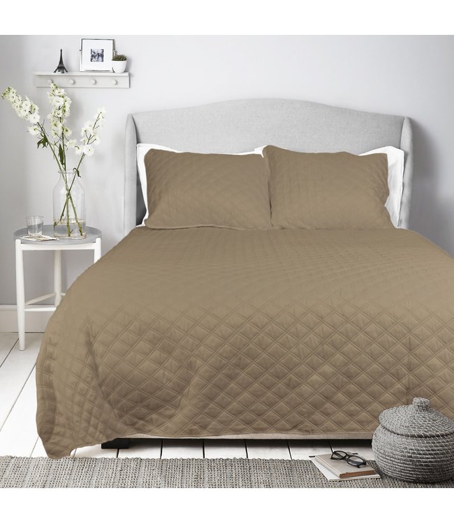 ADRIEN LEWIS QUENTIN DIAMOND QUILT SET
