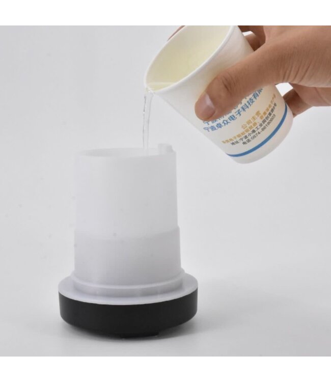 LAUREN TAYLOR CERAMIC AROMA DIFFUSER w/7 AUTO CHANGING LED LIGHTS 100ML