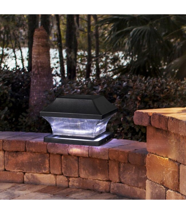 LAUREN TAYLOR SOLAR POST CAP LIGHT BLACK 5.5" x 5.5" x 4"
