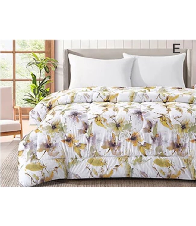 STUDIO 707 FLORAL PRINT COMFORTER ASSORTED
