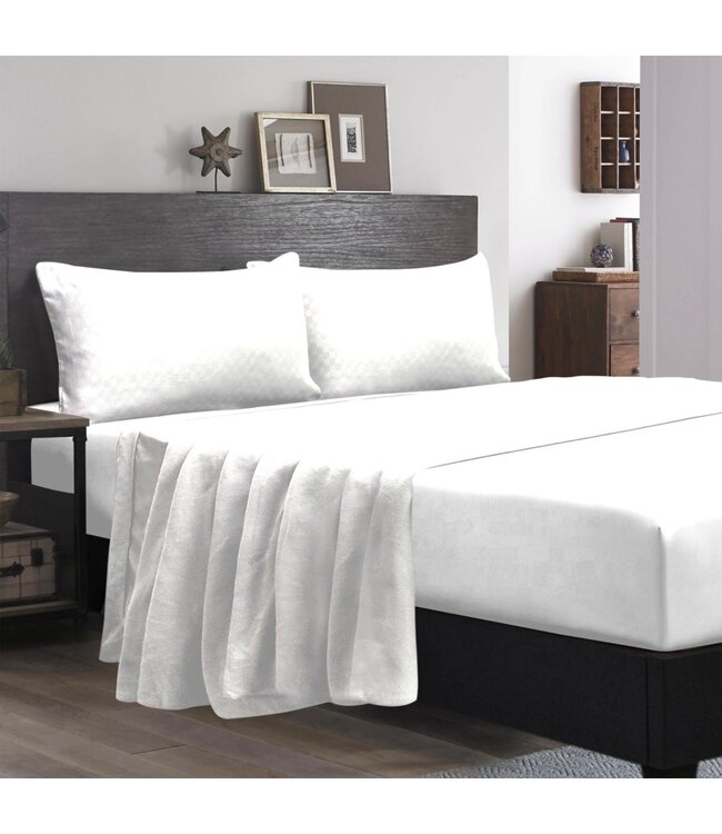 LAUREN TAYLOR LUXURIOUS AND SOFT COMFORT SHEET SET w/EMBOSSED HEM & PC (MP2)