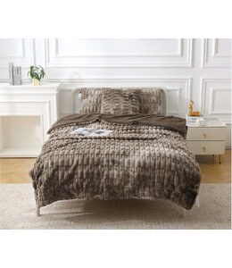 FRANCO FAUX FUR RIB BLANKET AST 60X80"