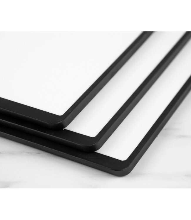 3pc PLASTIC CUTTING BOARD BLACK/WHITE