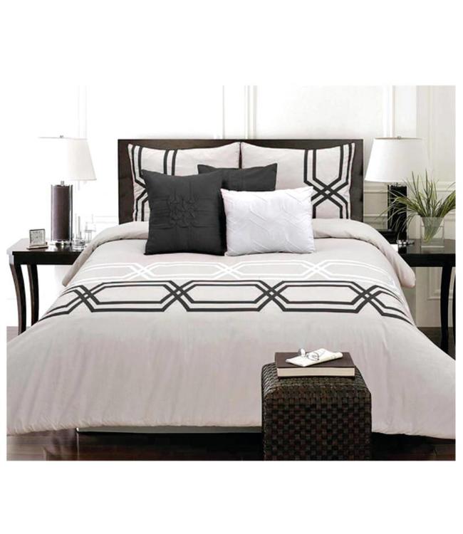 DIAMOND COMFORTER SET (MP3) Oxford Mills Home Fashion Factory Outlet and Beddington's Bed & Bath