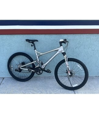 USED GIANT TRANCE 3 SILVER LARGE