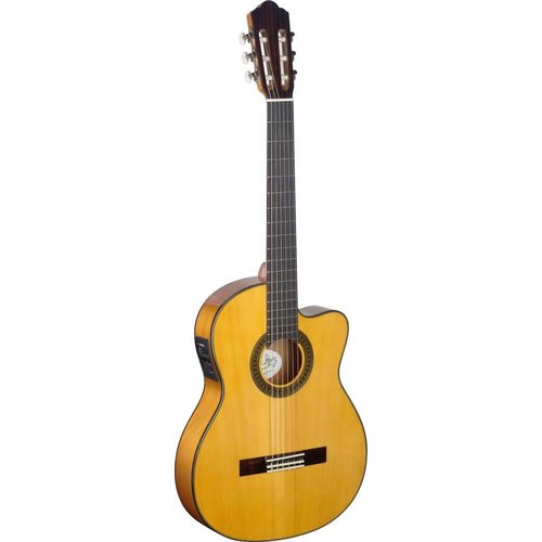 Stagg Cutaway acoustic-electric flamenco classical guitar with thin body and solid spruce top Stagg Cutaway acoustic-electric flamenco classical guitar with thin body and solid spruce top