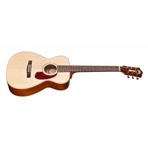 Guild M-140E Natural, Westerly 140 Series All Solid Concert style Acoustic/Electric w/Case Guild M-140E Natural, Westerly 140 Series All Solid Concert style Acoustic/Electric w/Case