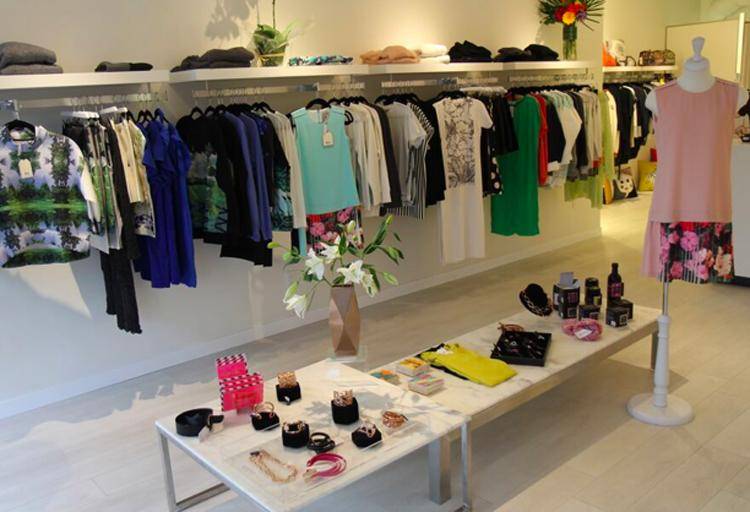 Middle Sister Boutique Now Open on West 4th